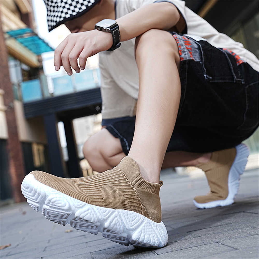 Scarpe da tennis scure da uomo - Men Shoes Boots recensione e prezzo